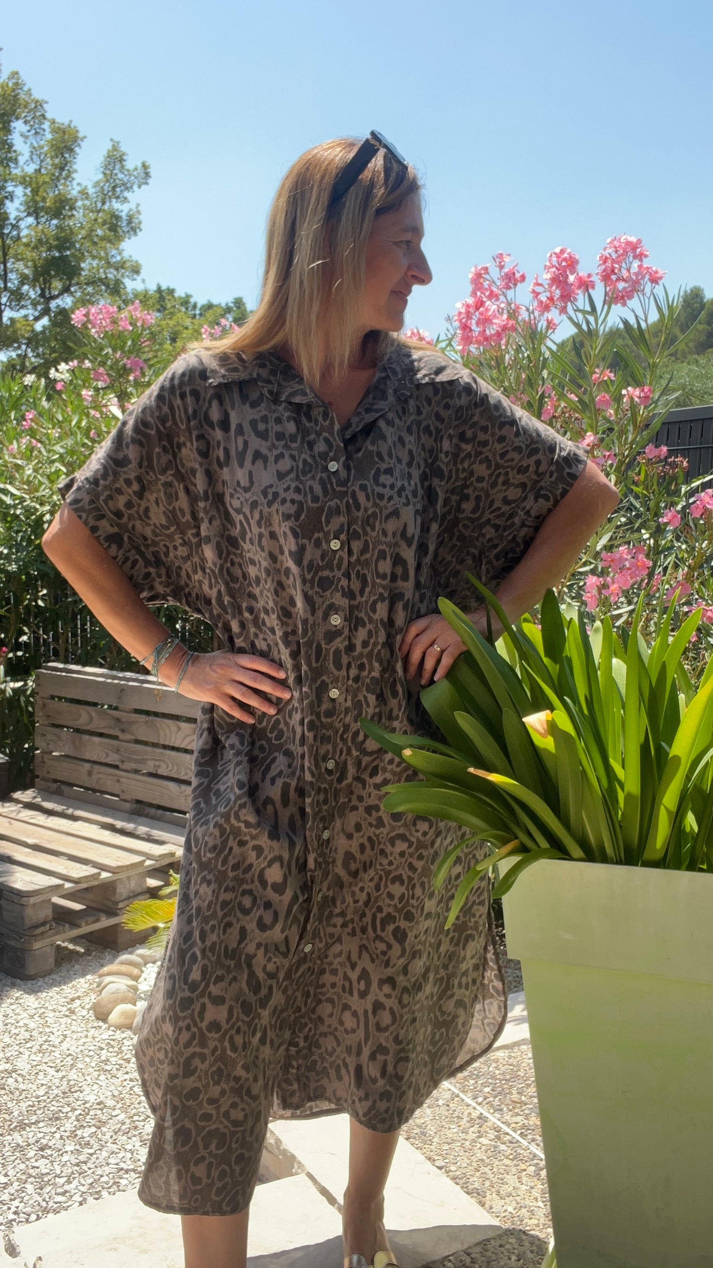 ROBE CHEMISE LEOPARD CHOCOLAT/NOIR "ICONIC