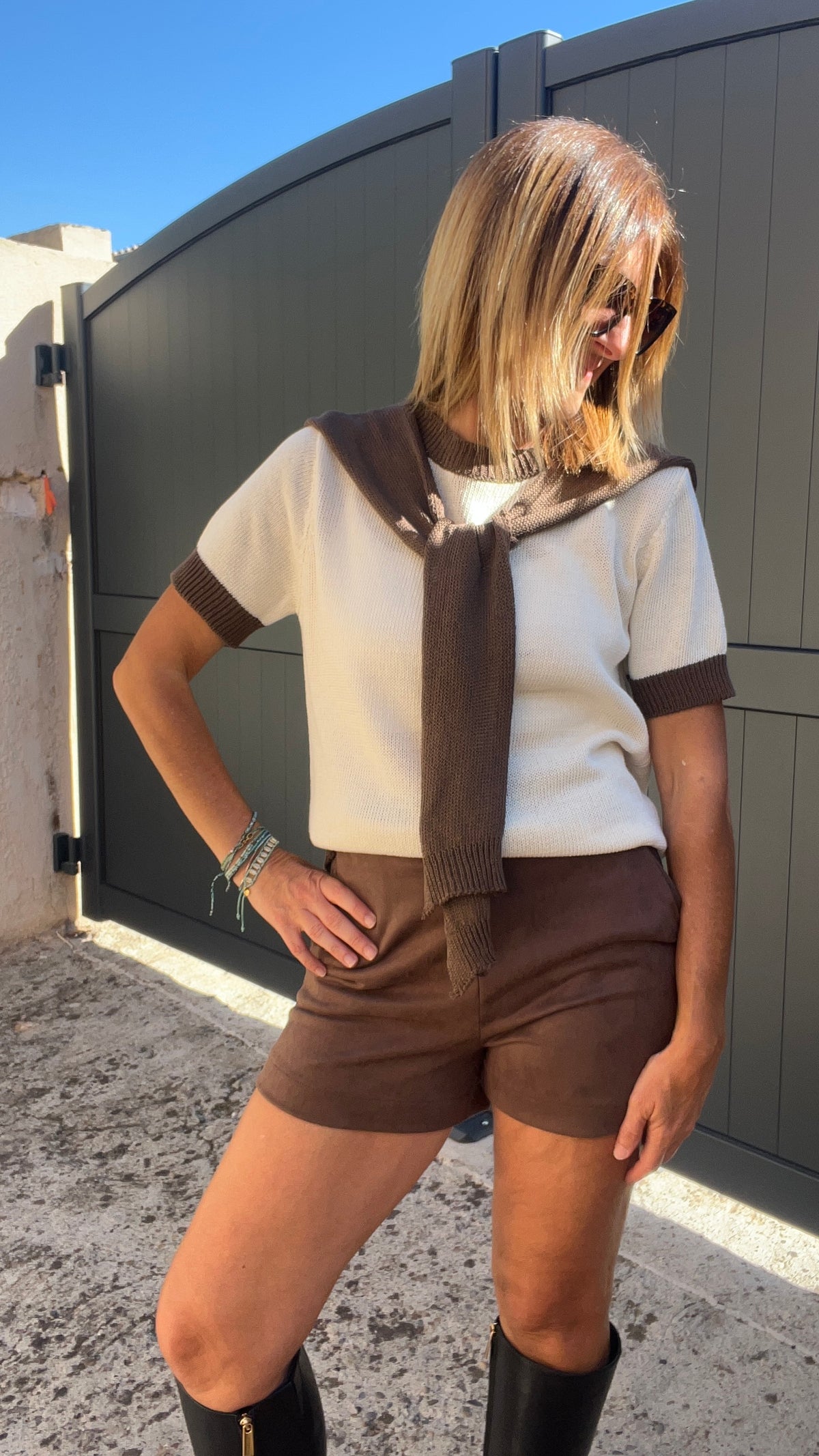 PULL BEIGE MANCHES  COURTES COL MARIN CHOCOLAT