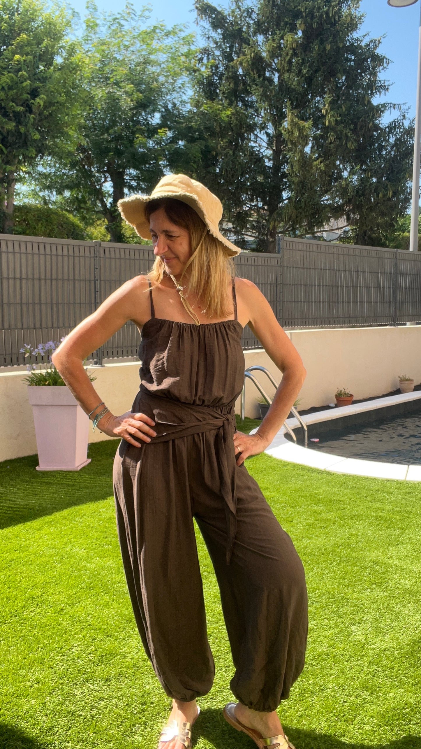 COMBINAISON PANTALON CHOCOLAT "ALADIN"