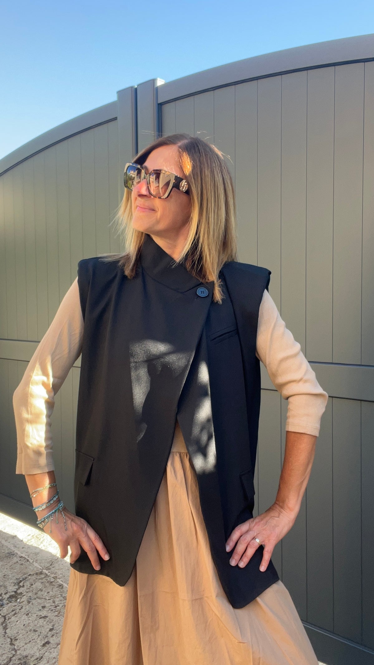 BLAZER SANS MANCHES NOIR