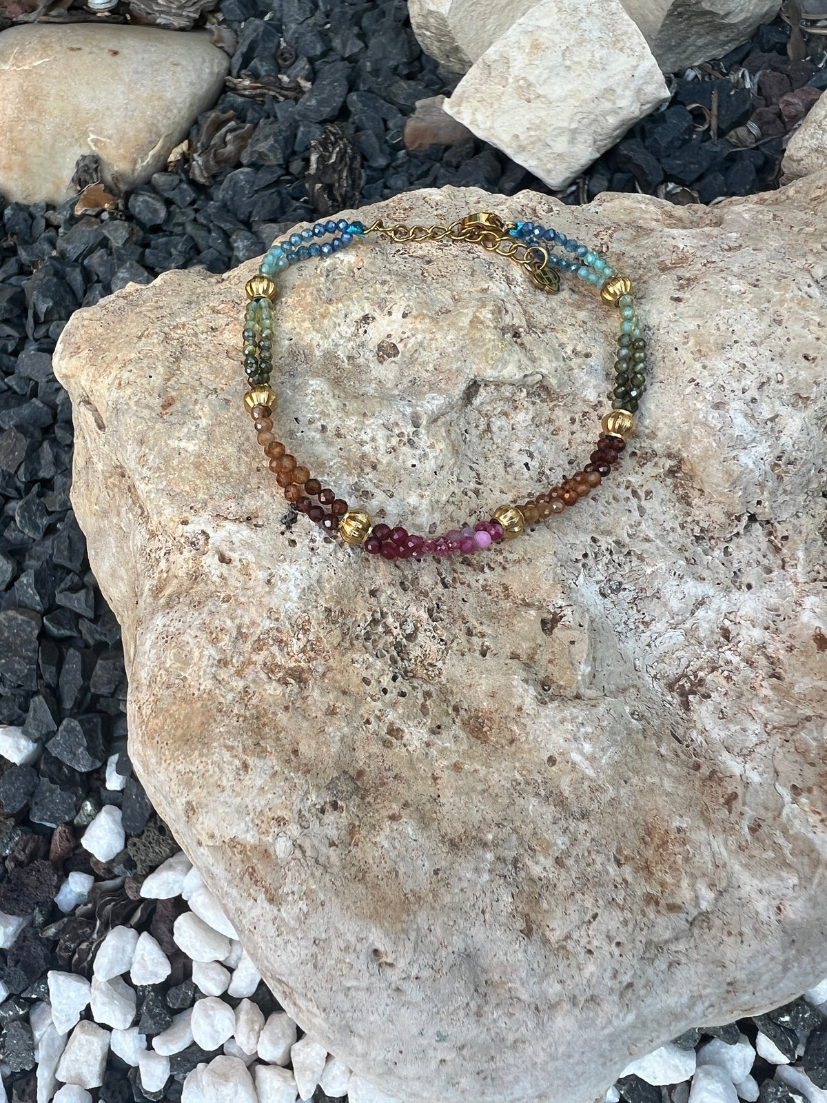 BRACELET DOUBLE MULTICOLORE "HABAHA"