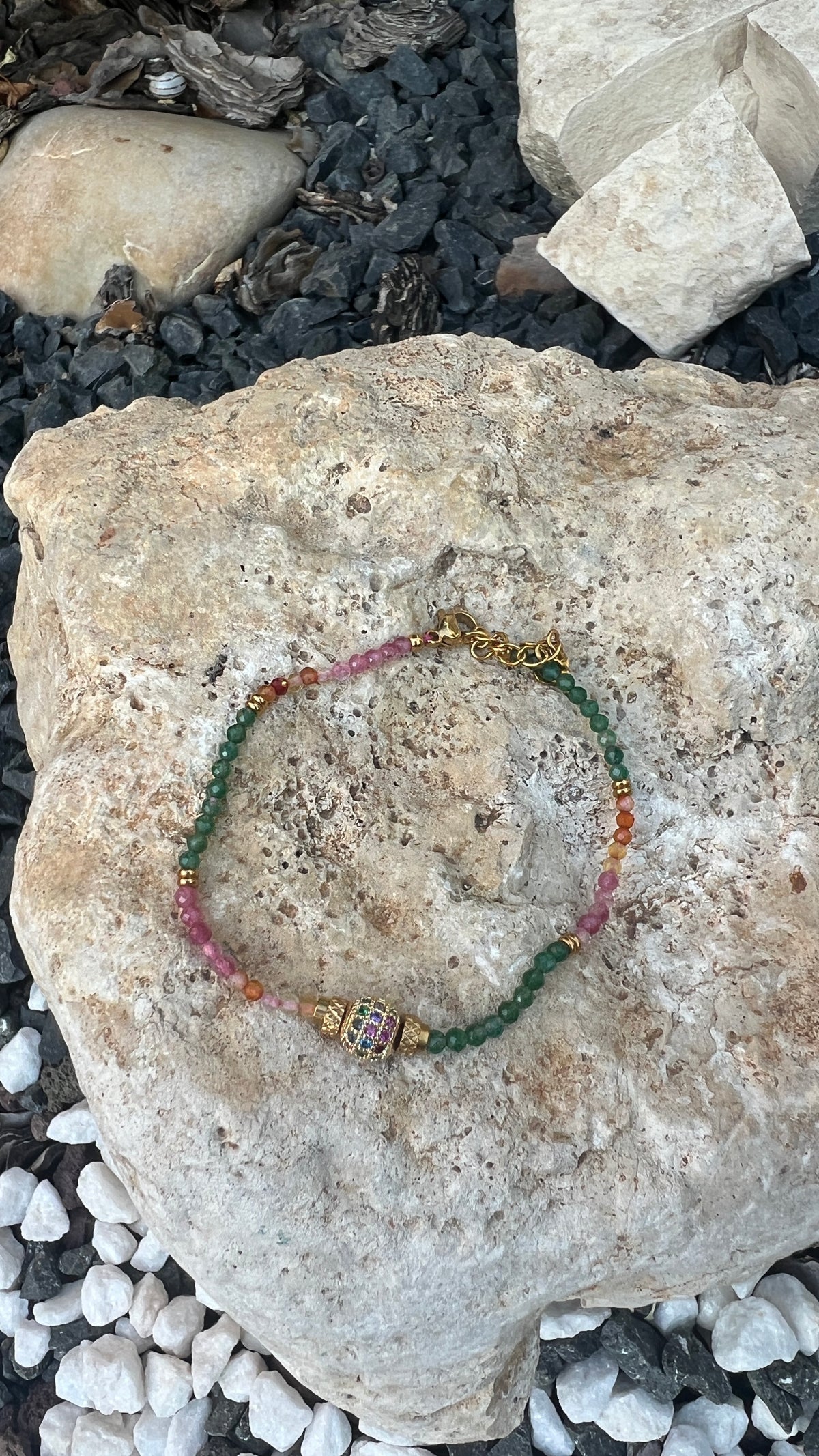 BRACELET SIMPLE MULTICOLORE "HABAHA"