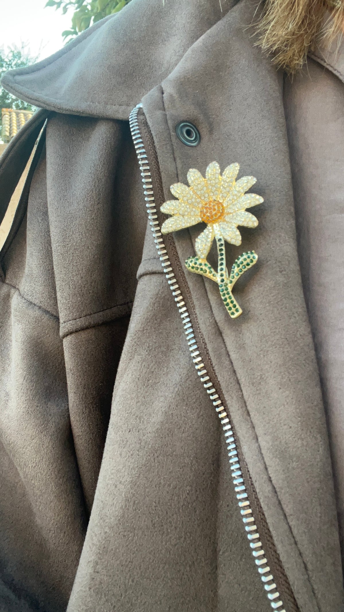 BROCHE MARGUERITE STRASS "HABAHA"