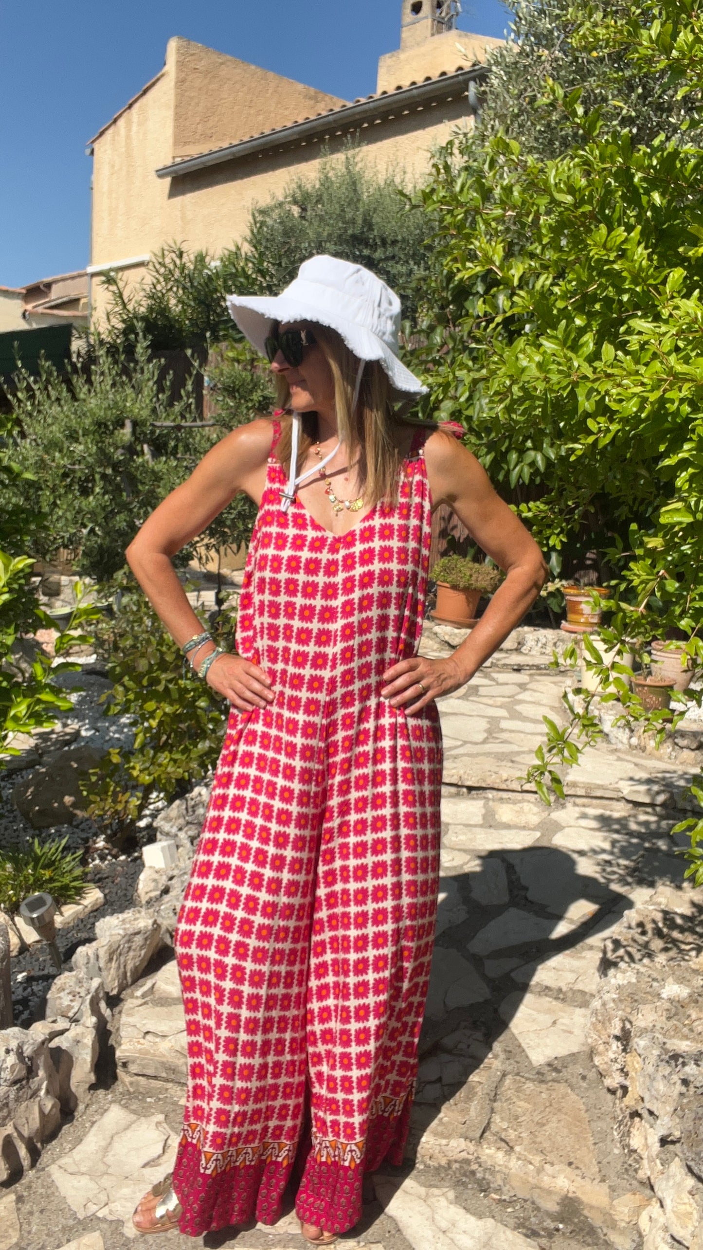 COMBINAISON PANTALON FLUIDE FLEURI BEIGE/ROSE FUCHSIA