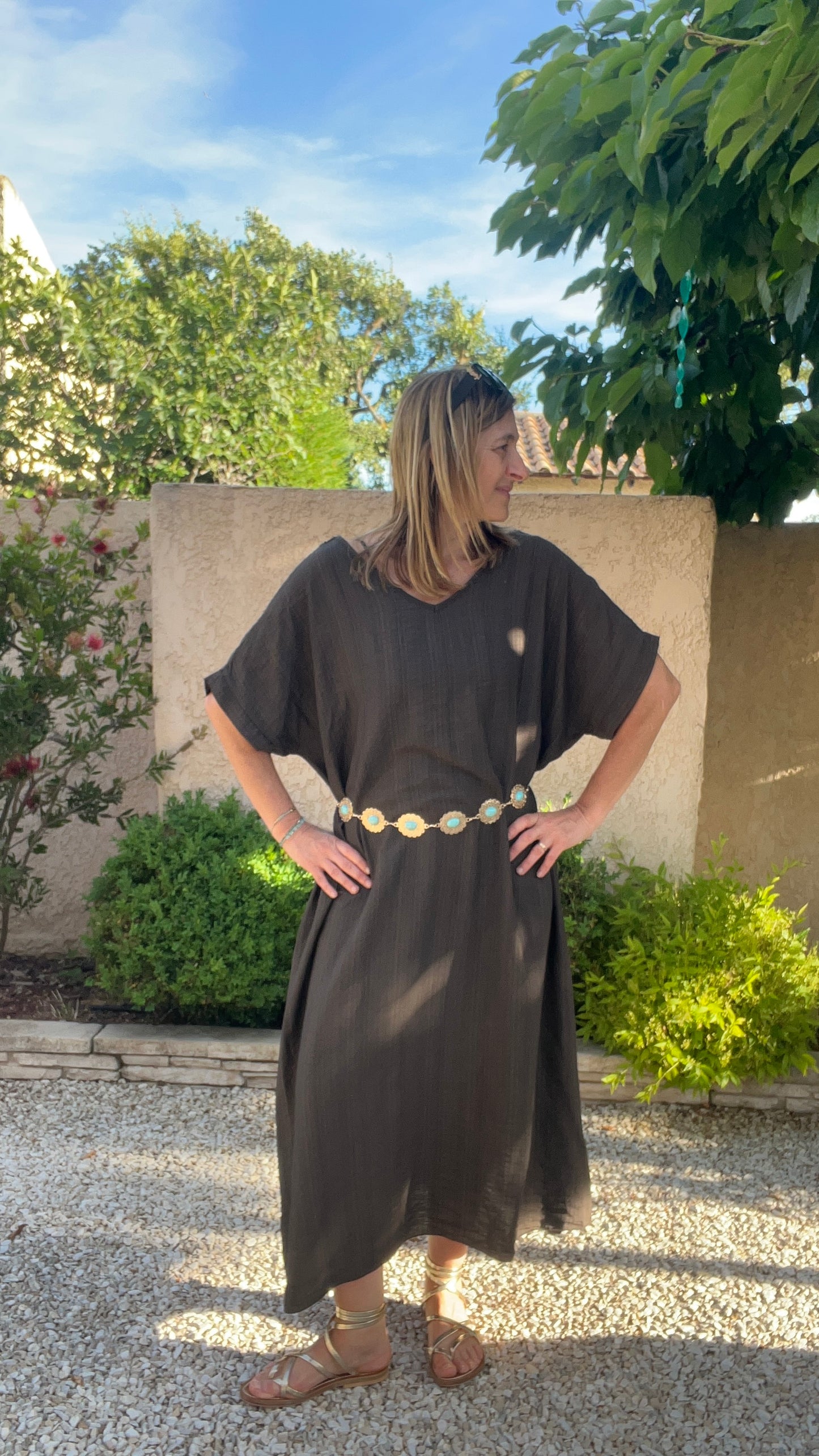 ROBE CHOCOLAT LONGUE DOS BRODE DENTELLE