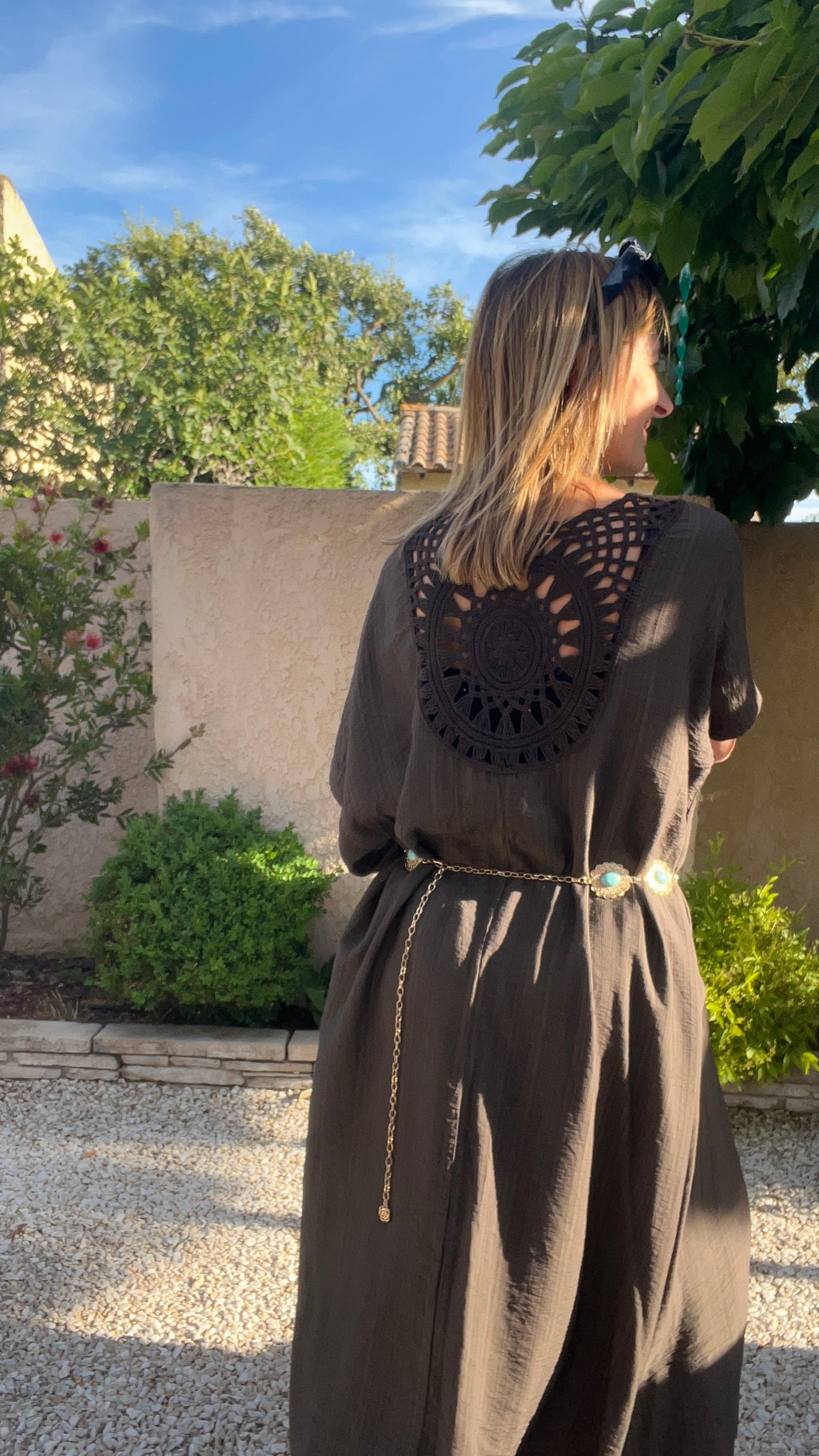 ROBE CHOCOLAT LONGUE DOS BRODE DENTELLE