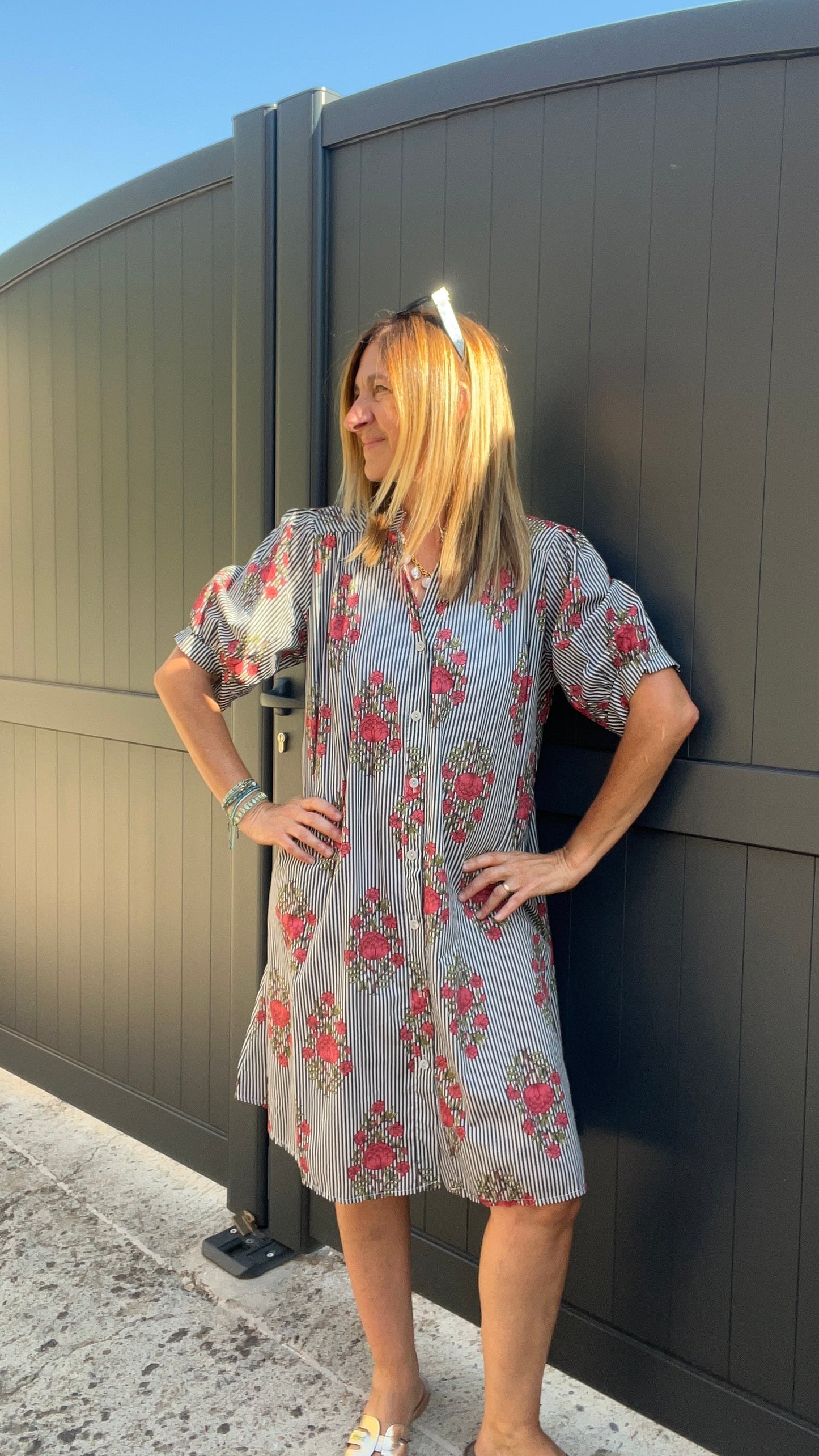 ROBE CHEMISE RAYÉE FLEURIES BLEU MARINE/BLANC