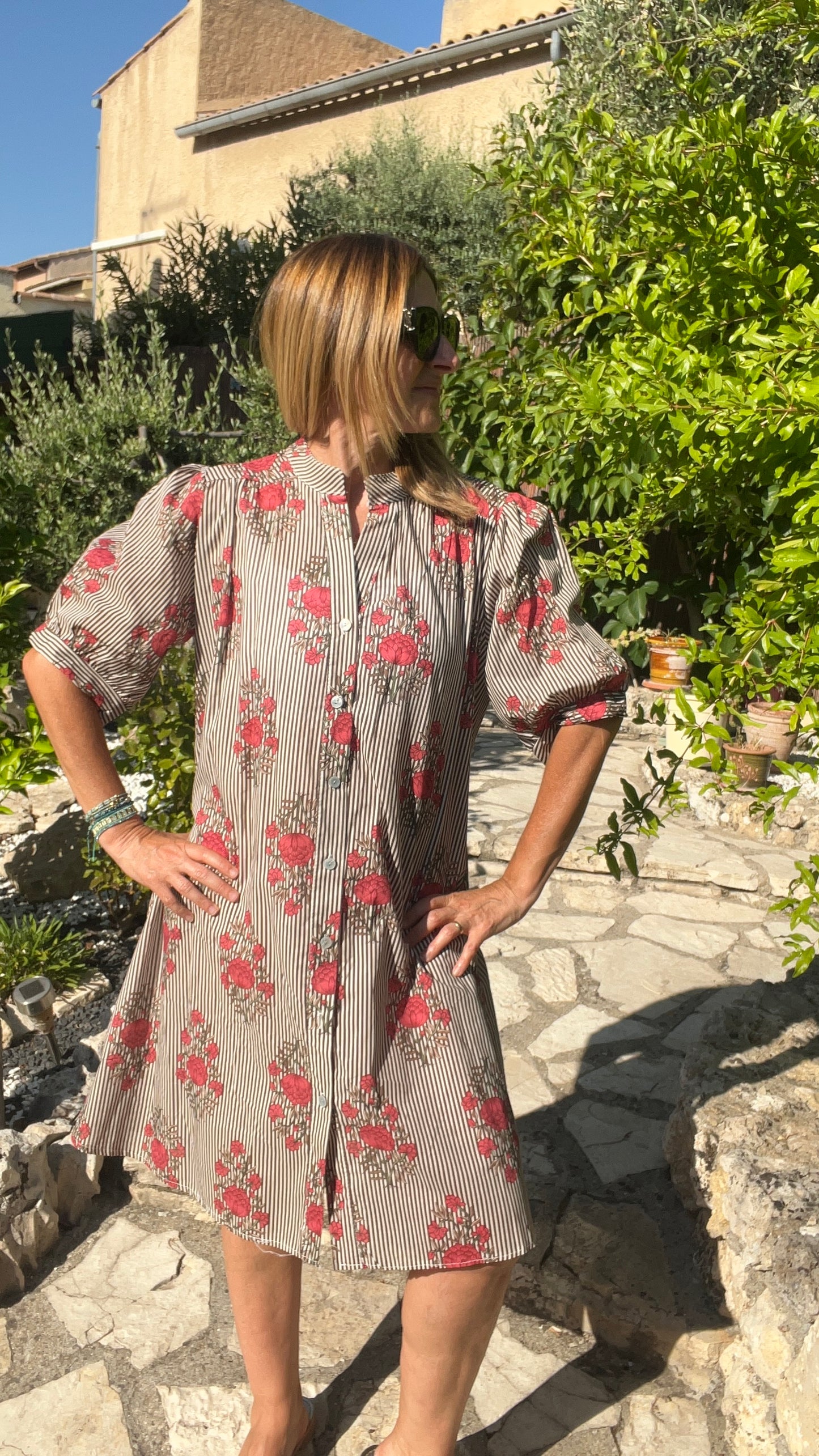 ROBE CHEMISE RAYÉE FLEURIES CHOCOLAT/BLANC