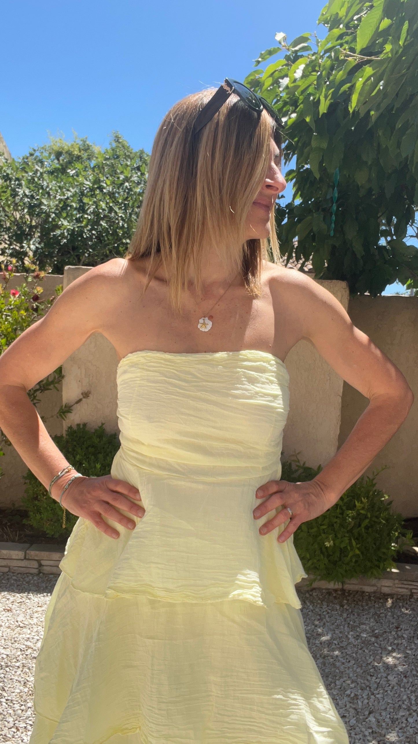 ROBE BUSTIER JAUNE LONGUE A VOLANT
