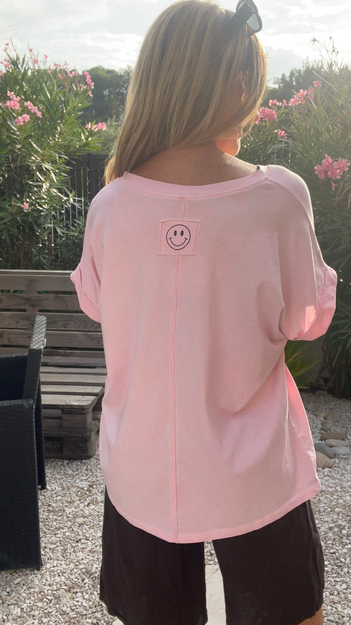 TEE-SHIRT ROSE COL EN V