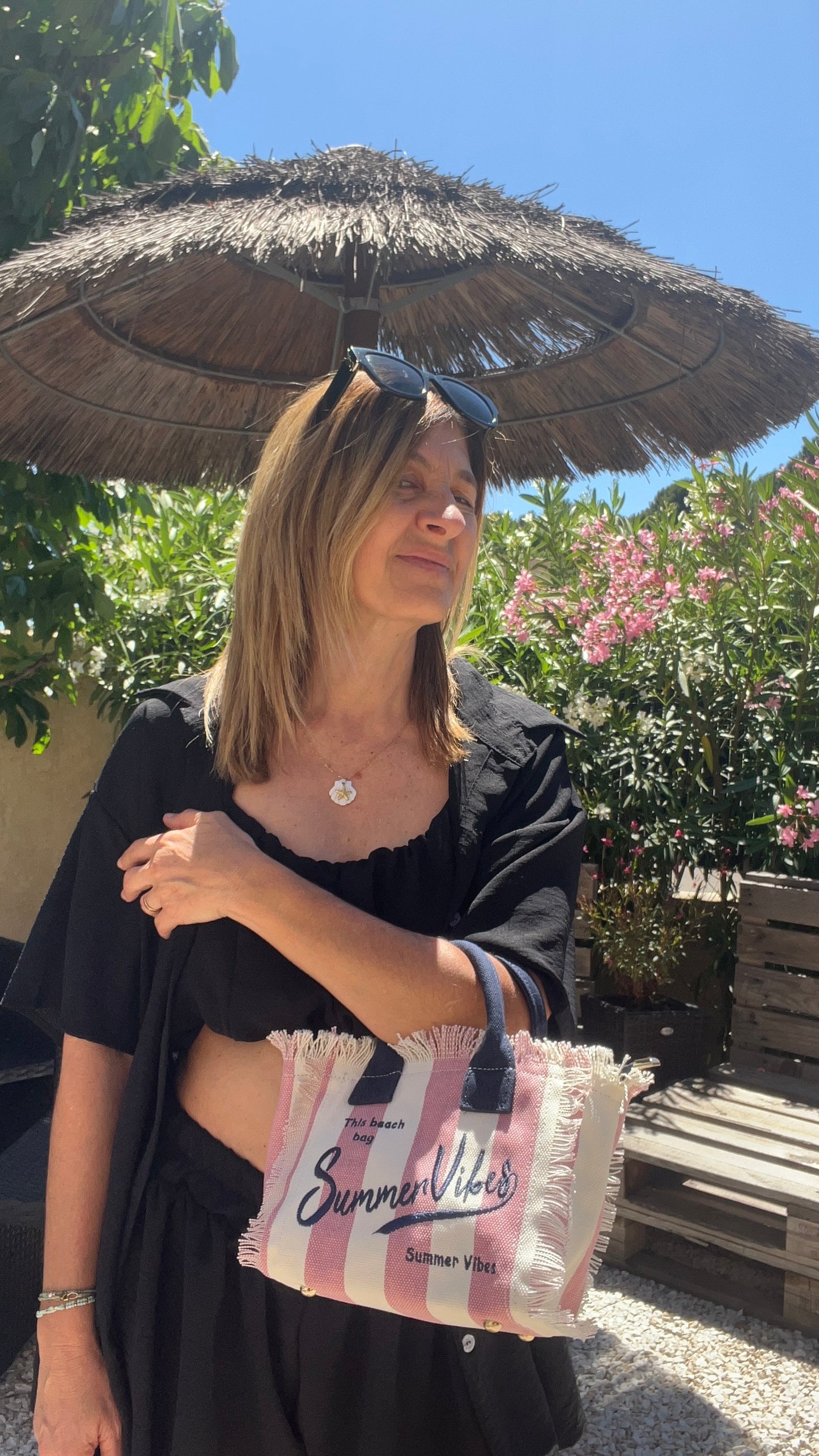 MINI SAC RAYE EN TOILE ROSE/BLANC "SUMMER VIBES"