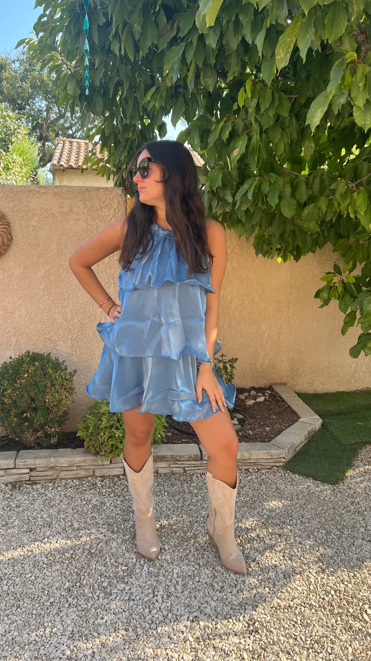 Robe à volant bleu jean Clémence main